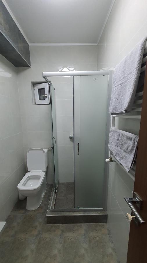 Cazare Spital Fundeni Bucharest Luaran gambar